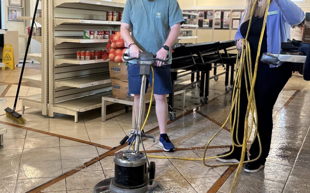 Publix Store #1205: Neighbors Helping Neighbors